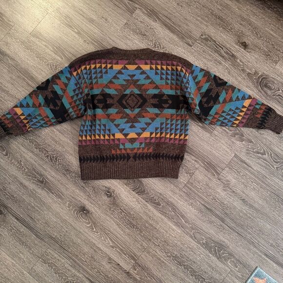 Emaroo Australia Men's Multicolor 3D Cable Knit Wool Sweater - Picture 7 of 7